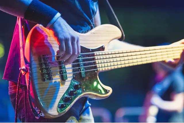 Progresser à la basse